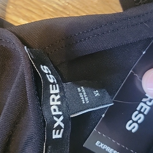 NWT Express Black Top Size XL - Picture 3 of 4